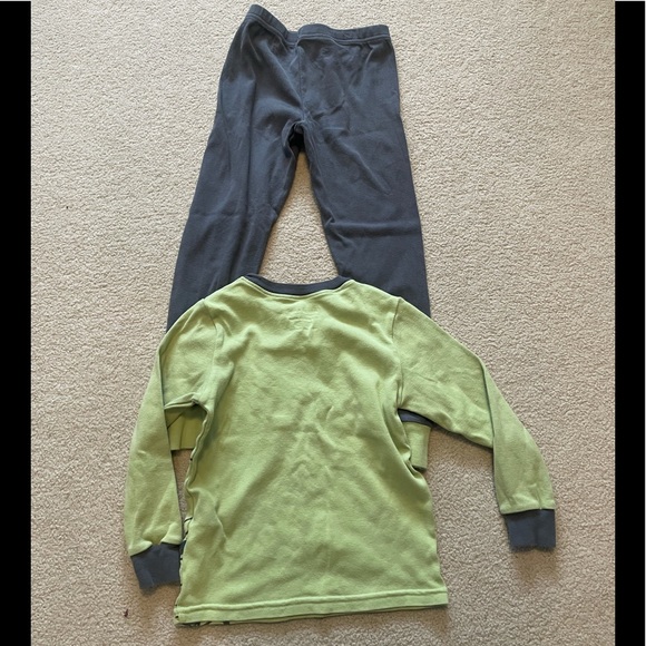 🧸 5/$20 Tyrannosaurus Rex PJs - Picture 4 of 4